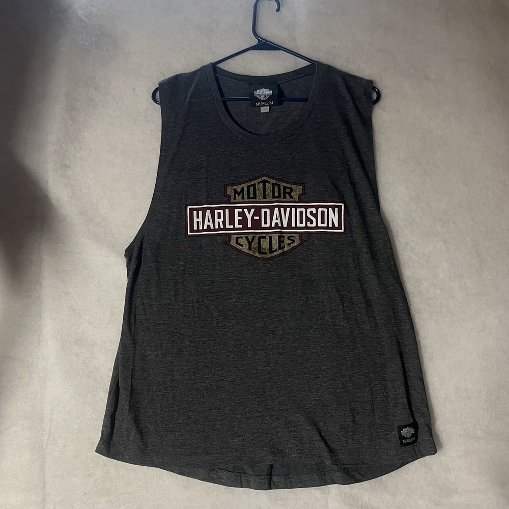 Harley Davidson Tank Top Womens XXL Gray Muscle Tee Museum Graphic Logo